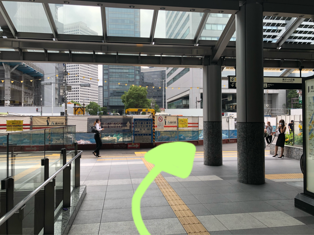 大阪駅南口(JR線)からの行き方6
